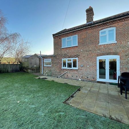 Betty'S Cottage - Traditional Norfolk Farm Cottage Swafield Esterno foto